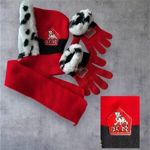 Disney Dalmatians scarf and mittens